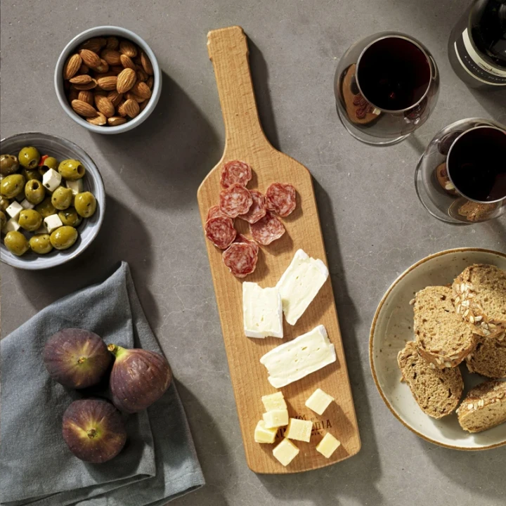 Bowls and Dishes - Pure wood - Wine bottle serving board