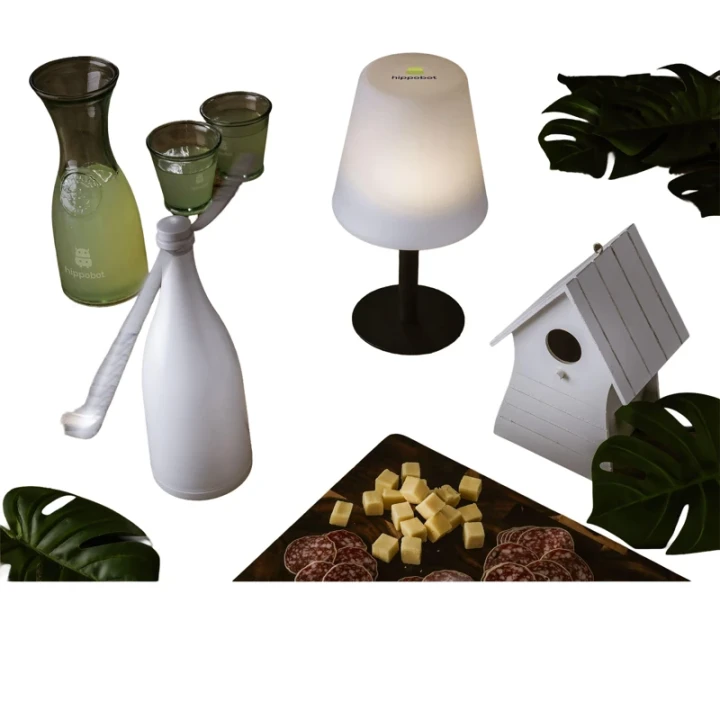 Solar table lamp
