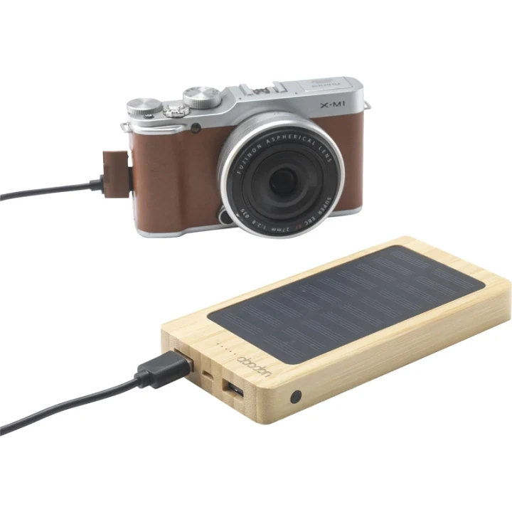 Wireless solar power bank 8,000 mAh