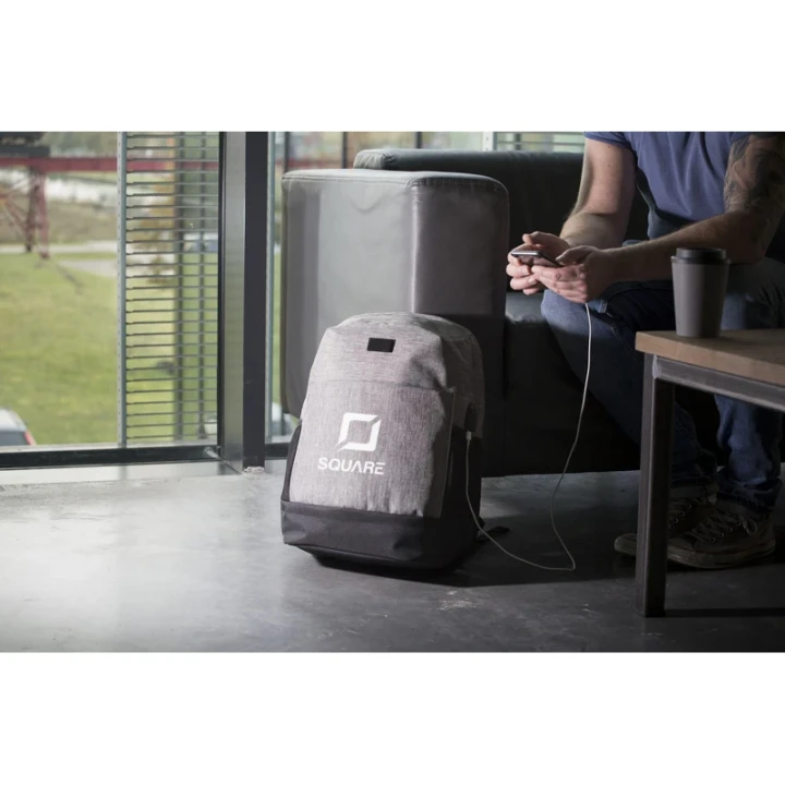 Anti-theft RFID backpack