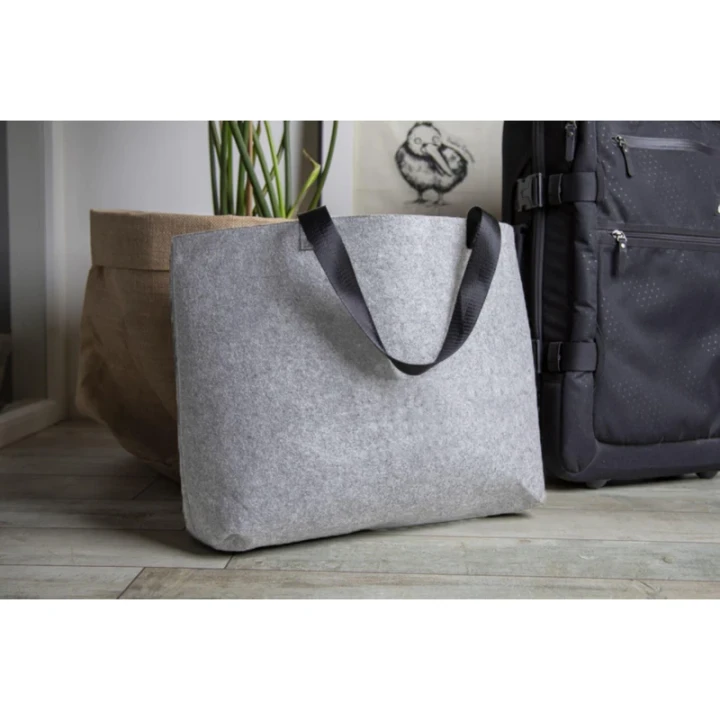 RPET felt shoulder bag