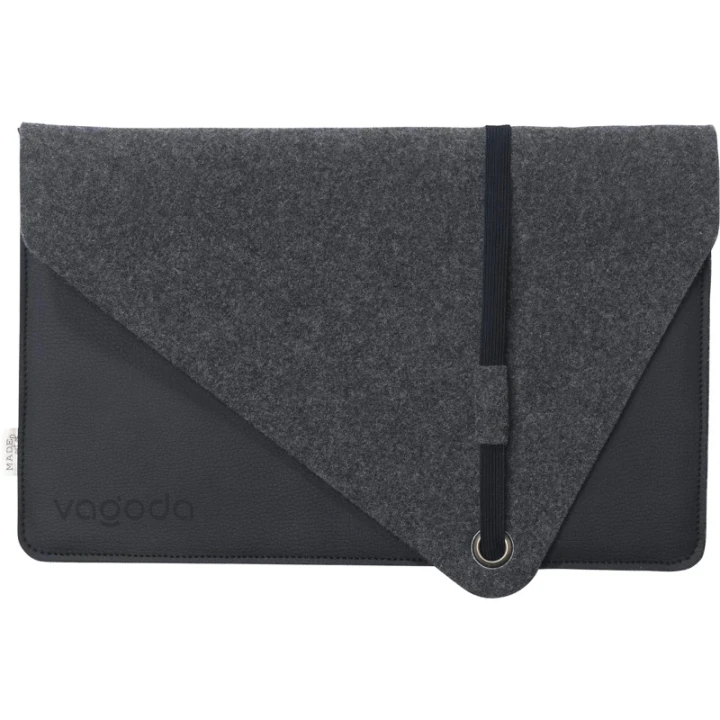 Made recycled laptop sleeve