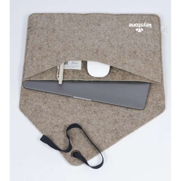 Made recycled laptop sleeve