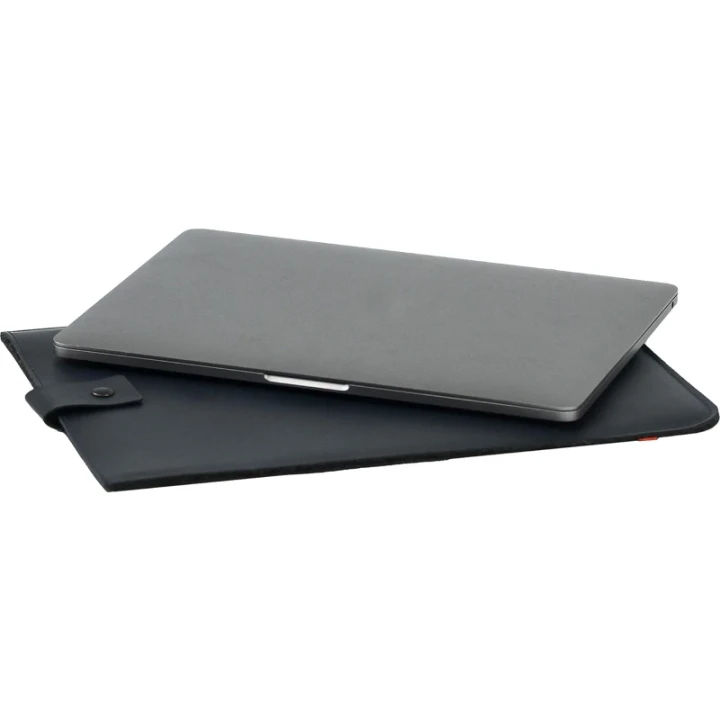 Made recycled laptop sleeve