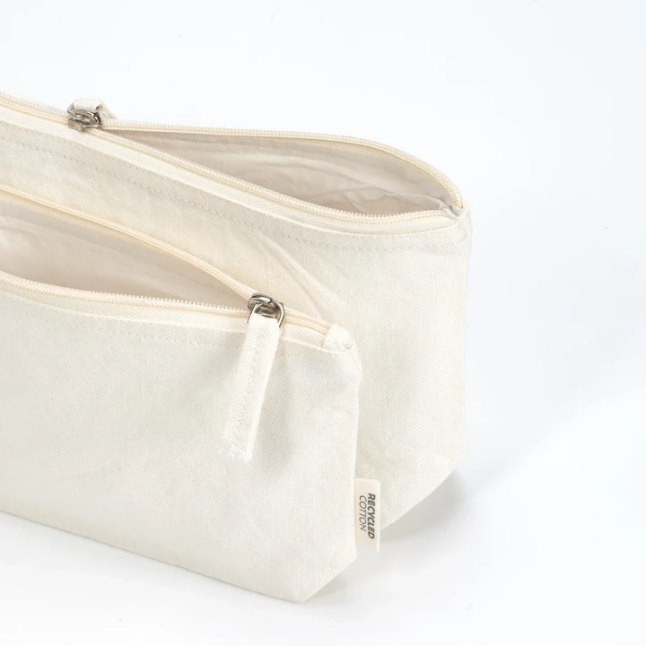 Cairo M Toiletry Bag 2.1L 320gsm rCotton with zipper