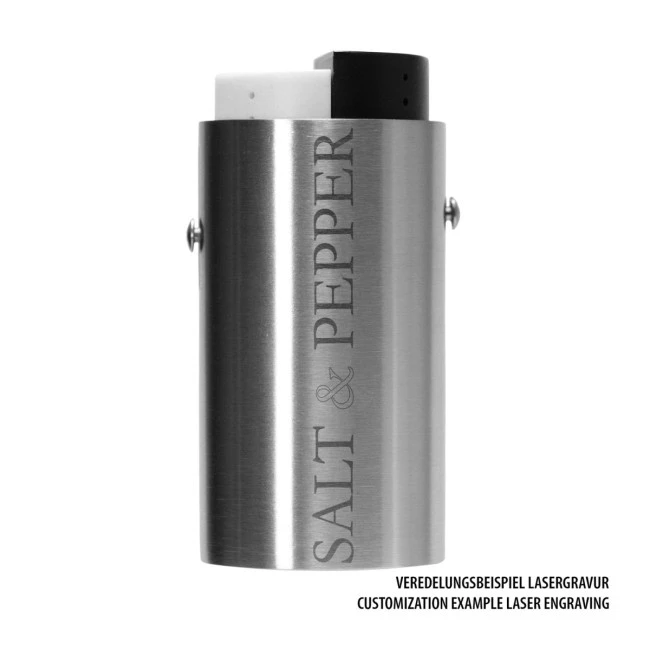 Salt and pepper set