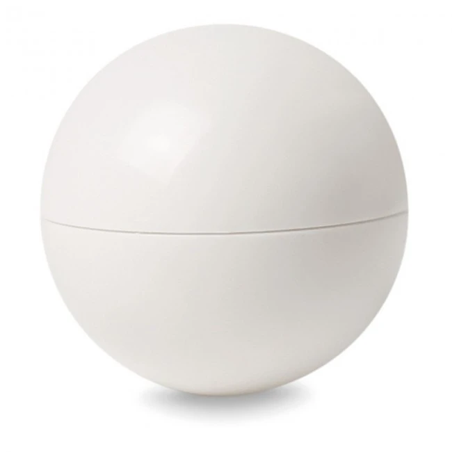 Lip balm in round box