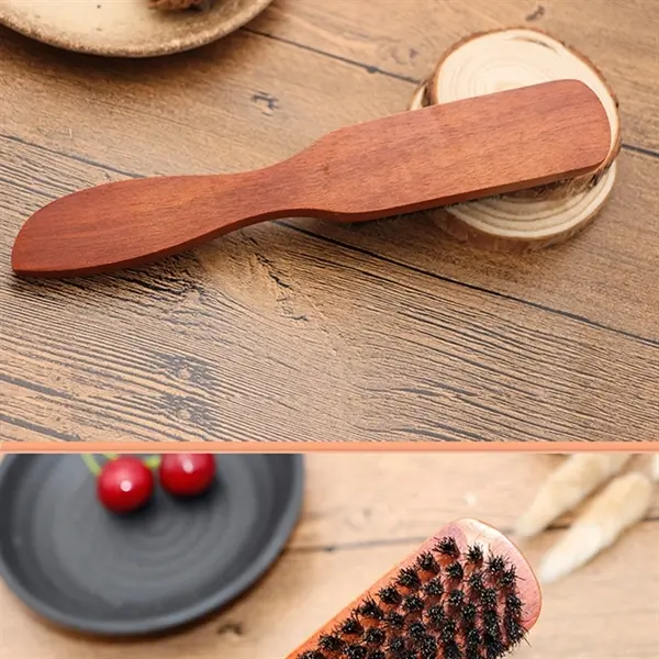 Bristle beard comb