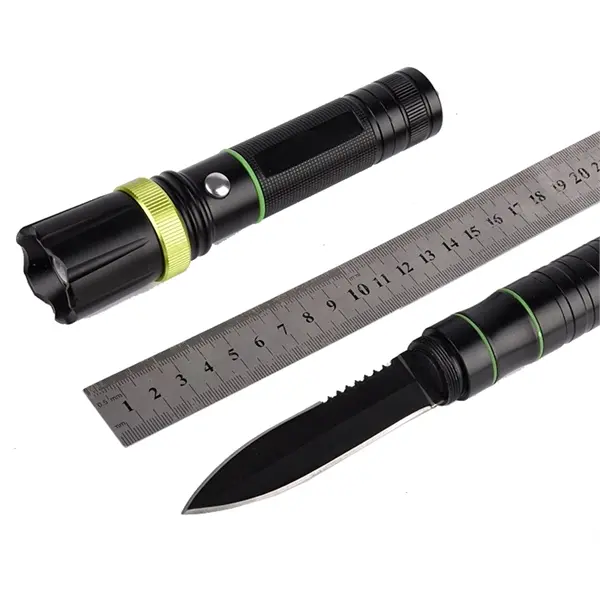 Multifunctional LED Tactical Flashlight
