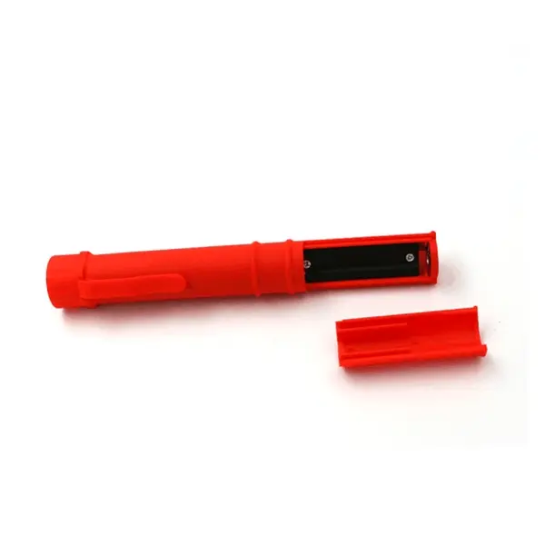 Bottom magnet PVC LED flashlight