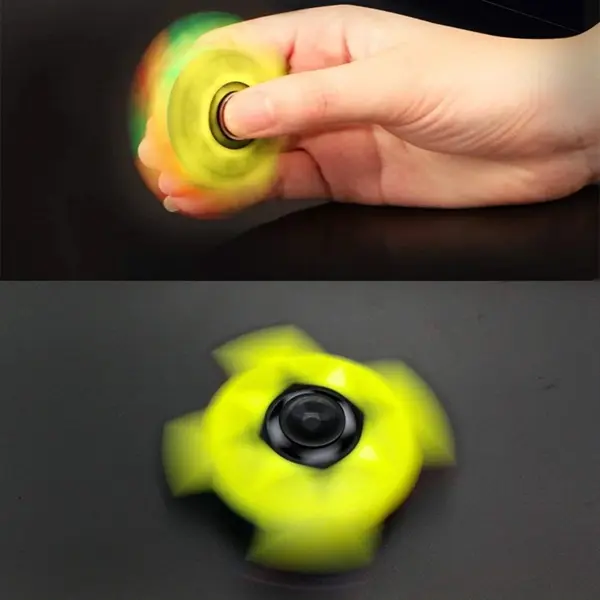 Fingertip cube