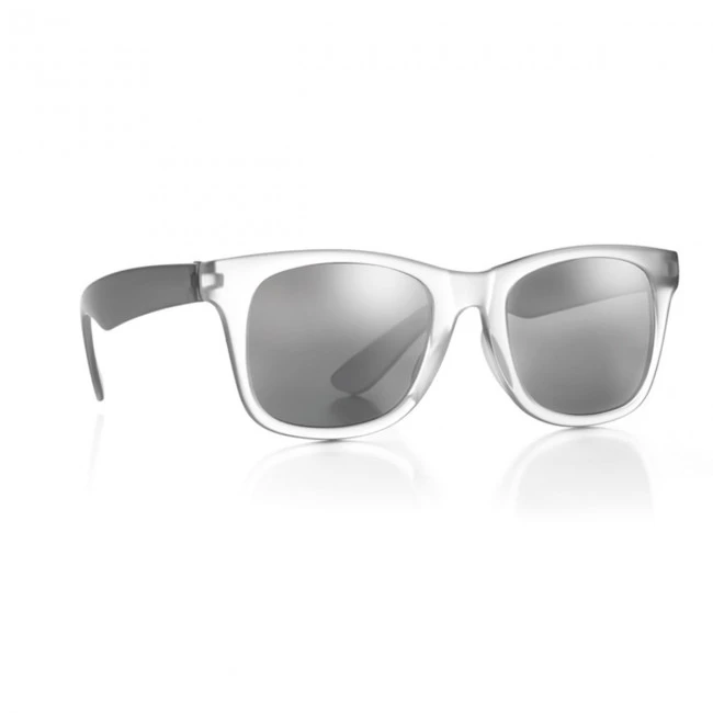 Sunglasses With Mirrored Lens