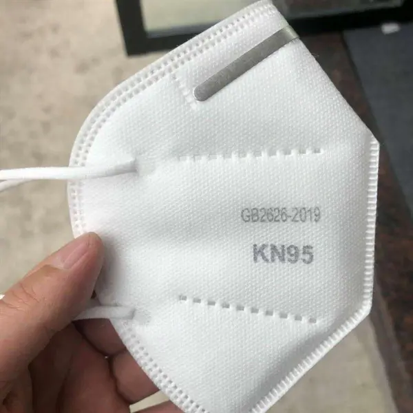 KN95 face mask