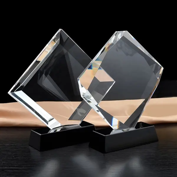 3D Crystal Award