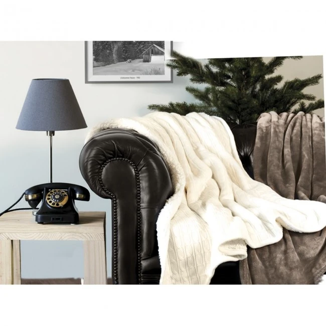 Blanket, cable acrylic/sherpa