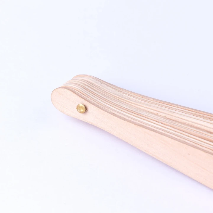 Gamasa Hand Fan