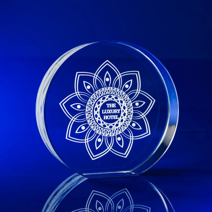 Disc Crystal Award, 100