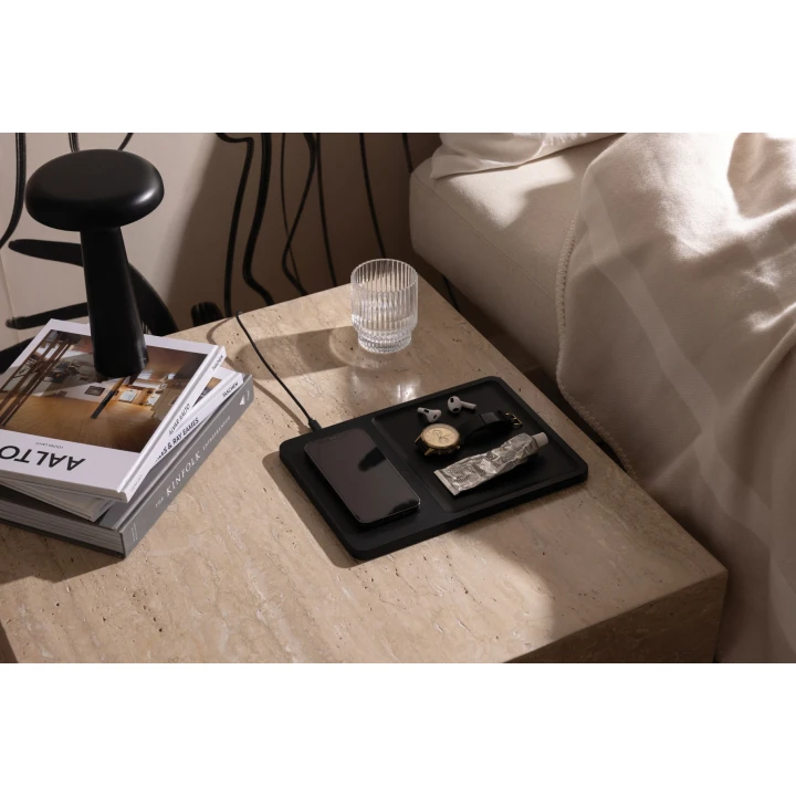 VINGA Timo RCS desk charger and accessory tray