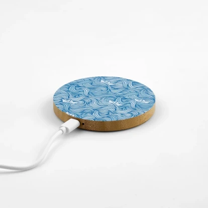 Kepler Wireless Charger Bamboo 15W. USB-C Port