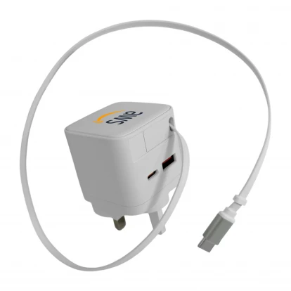 USB-C Plug Charger with Retractable USB-C Cable